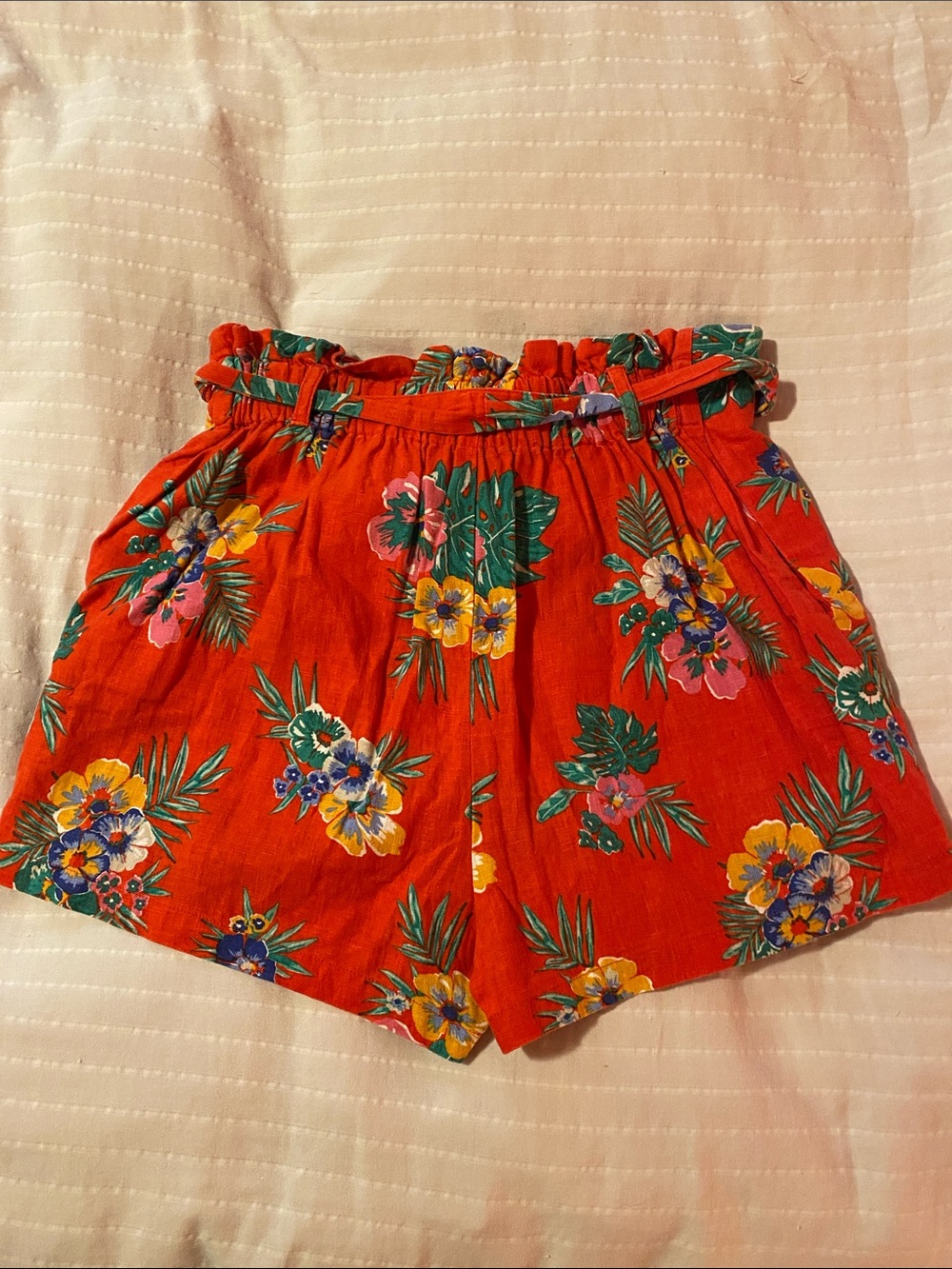 Miami paper bag shorts - Picture 2 of 4